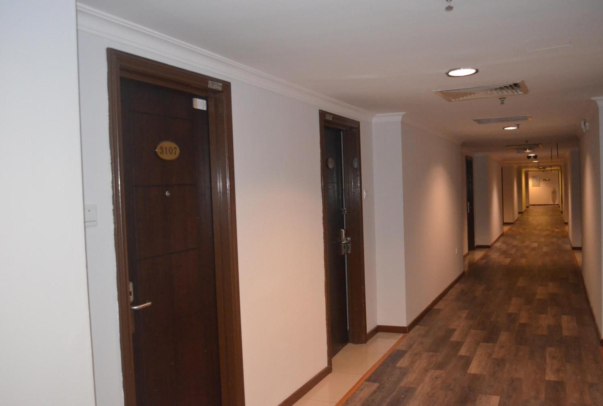 Td Plaza Hotel Kota Kinabalu Kültér fotó