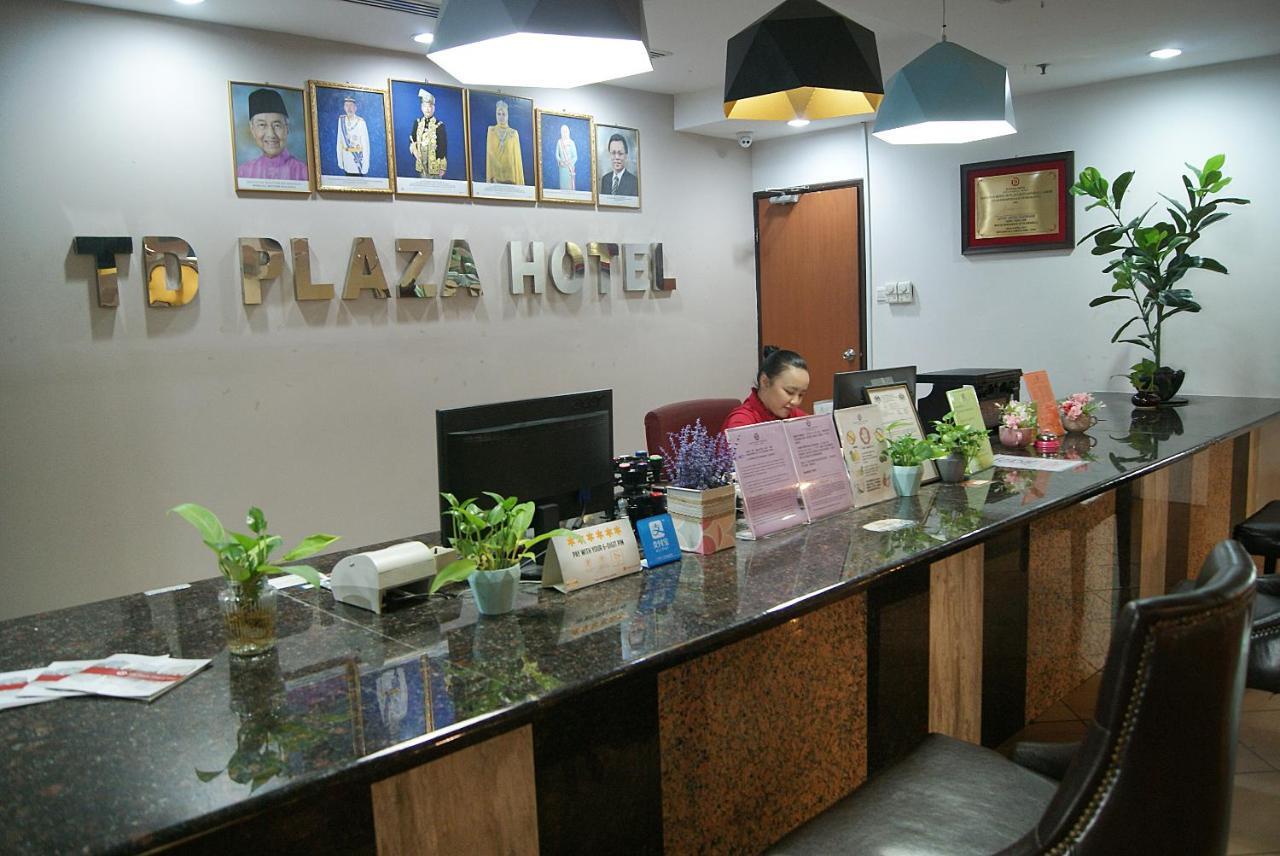 Td Plaza Hotel Kota Kinabalu Kültér fotó